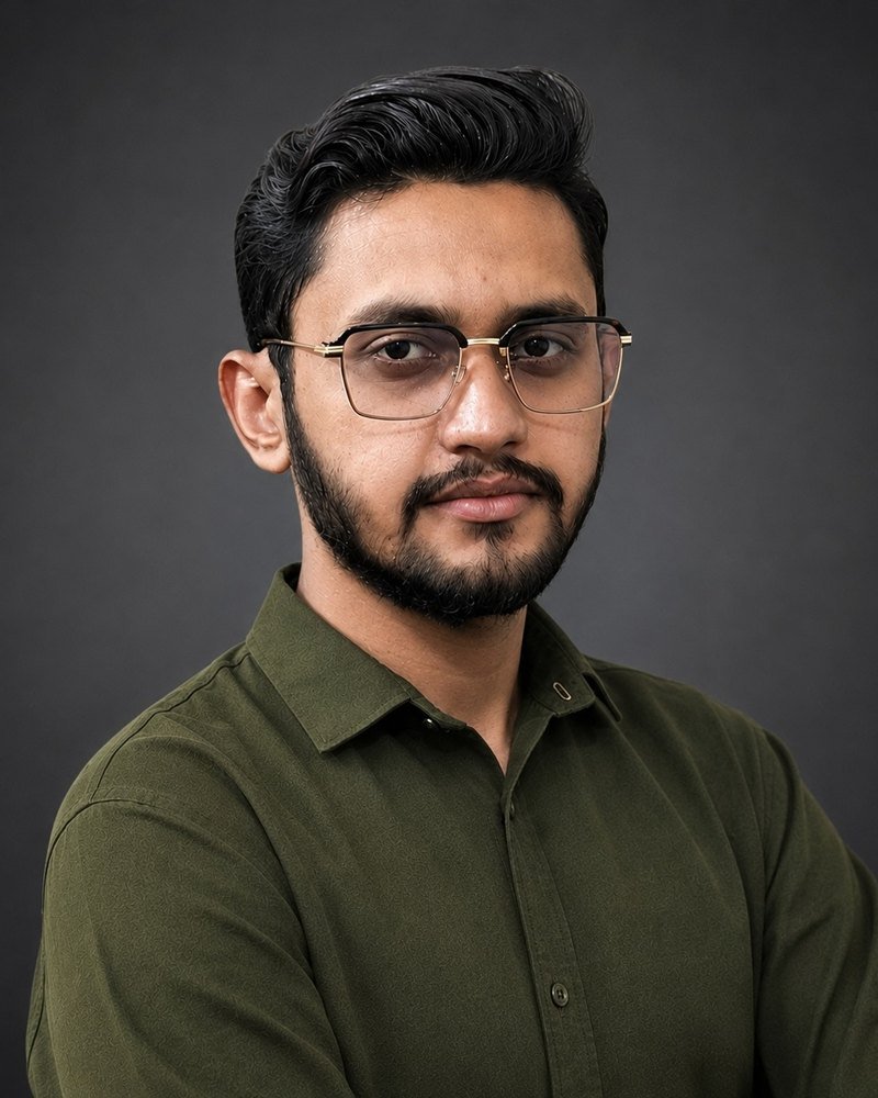 Portrait — Yahya Mahmood